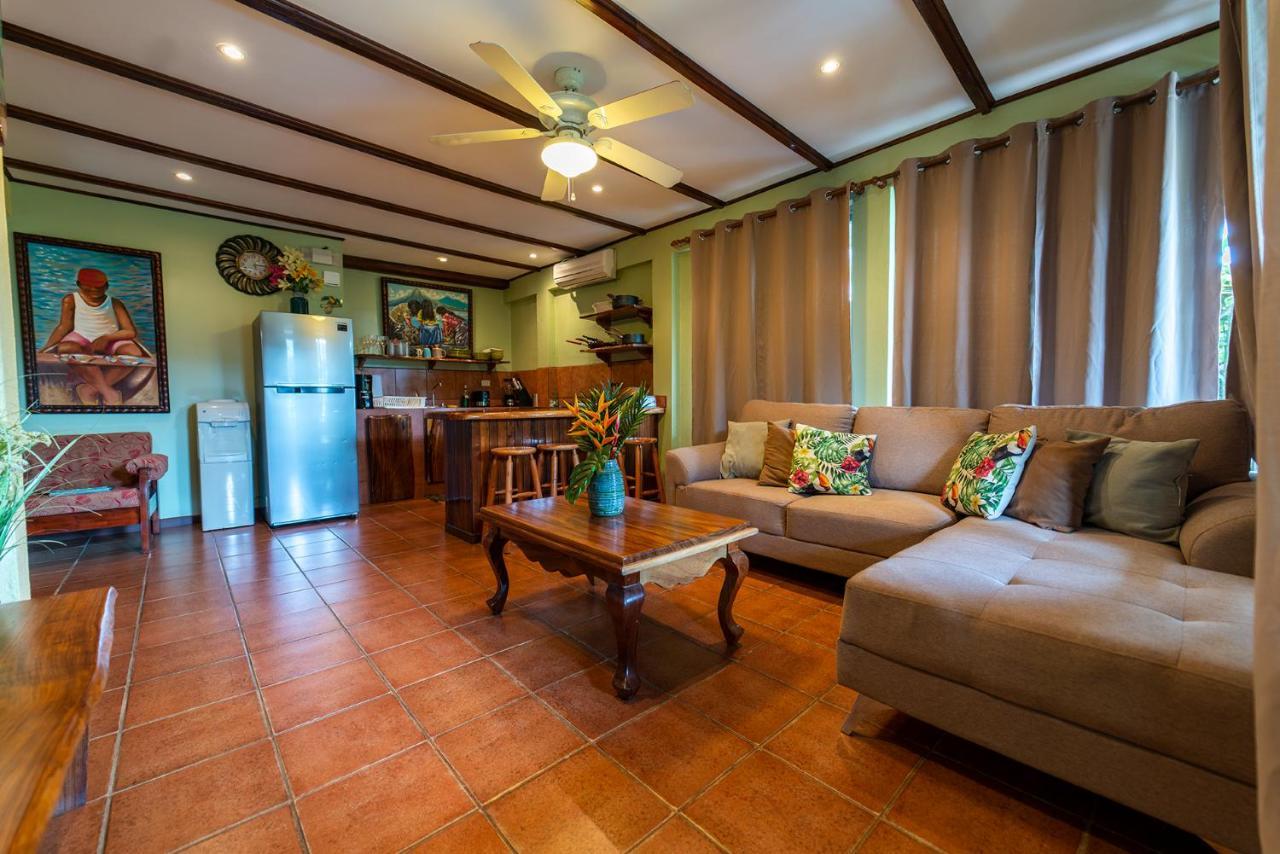 Villas Oasis Manuel Antonio Exterior photo